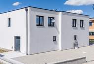 Moderne Doppelhaushälfte im belagsfertigen Zustand
