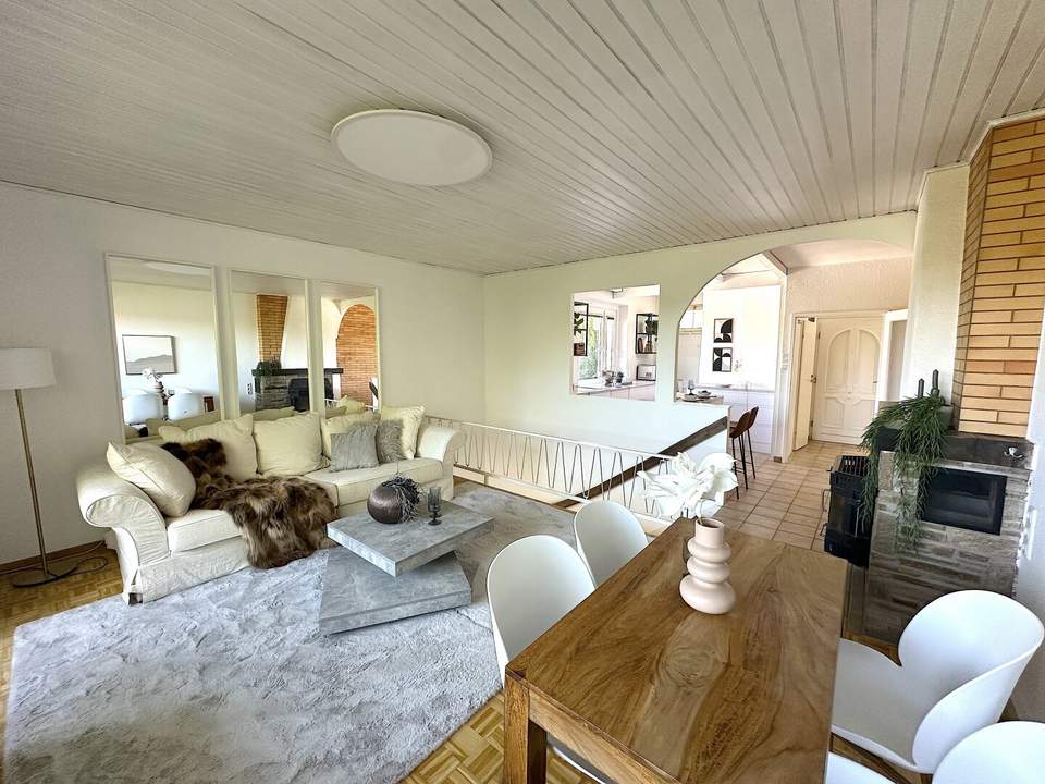 Satzberg Living – Exklusive Doppelhaushälfte zu renovieren mit Privatgarten &amp; sonniger Terrasse in Bestlage