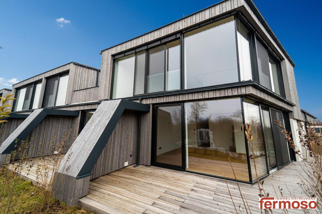 Wohnen am Wasser: Maisonette mit Garten, Hafenblick &amp; 5 Zimmern am Segelhafen West
