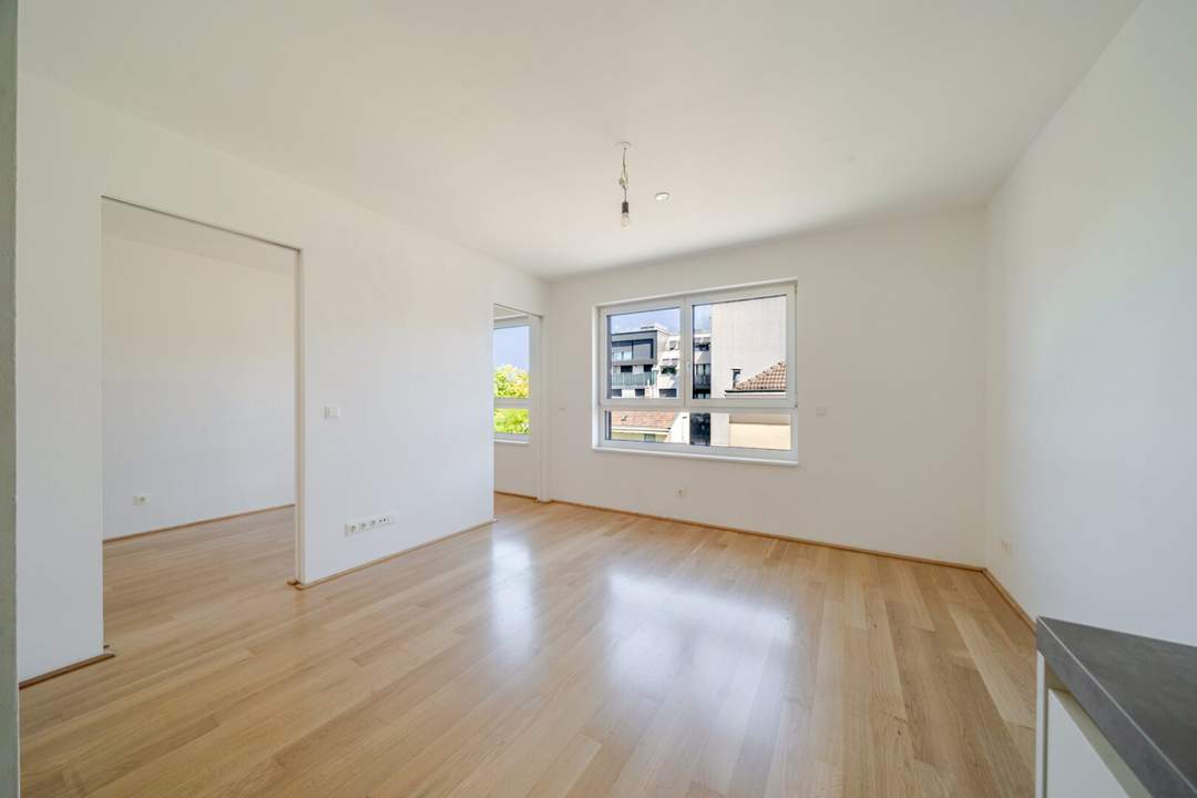 Perfekter Grundriss, starke Lage - 2 Zimmer bei U1 Kagraner Platz