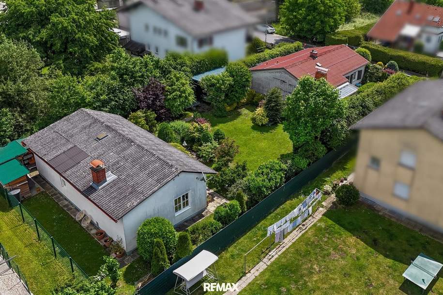 Zwei Einfamilienhäuser auf großzügigem Grundstück in sonniger Lage, Haus-kauf, 550.000,€, 8041 Graz(Stadt)