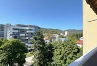Lichtdurchflutete Wohnung über den Dächern von Graz mit Balkon, Parkplatz und Lift