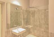 Erstbezug nach Sanierung – Repräsentatives Altbau-Büro nahe Rathaus mit Terrasse