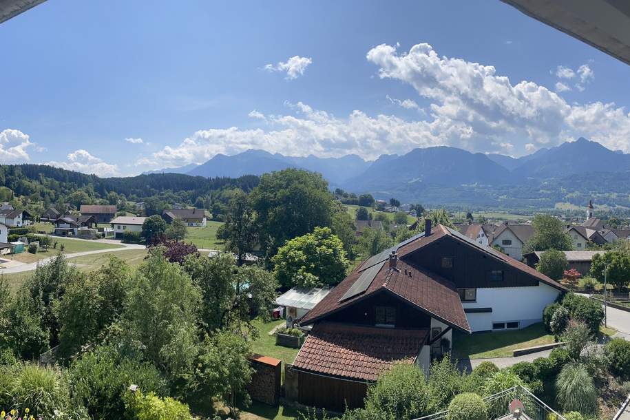 Wohnen mit Weitblick – 2-Zimmer-Dachgeschosswohnung mit Südbalkon und Tiefgarage in Satteins, Wohnung-kauf, 240.000,€, 6822 Feldkirch