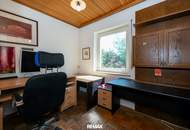 Einfamilienhaus mit großem Garten, Doppelgarage und viel Potenzial in Graz-Straßgang