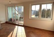 "4 Zimmer-Wohnung mit großer Dachterrasse, Loggia und Garagenstellplatz!"