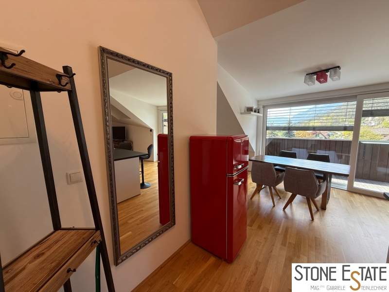 Penthouse-Flair, Galerie und Terrasse - Mötz 2,5 Zimmer