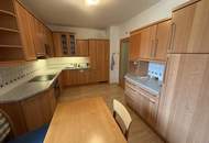 Attraktive 4-Zimmer-Wohnung mit Loggia &amp; Tiefgaragenplatz