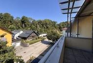 Sonnige Aussichten in Mauthausen: sanierte Familienwohnung mit großzügiger Loggia, höchstem Wohnkomfort und ruhiger Grünlage – kostenloser Parkplatz inklusive!