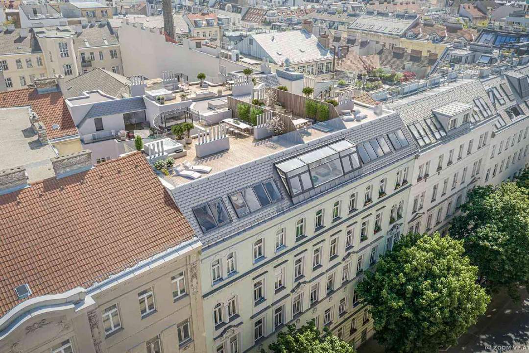 Rohdachboden mit bewilligtem DG-Ausbauprojekt in Wien Neubau