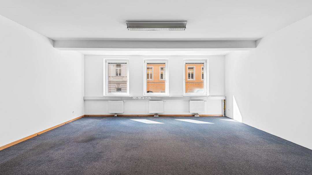 290 m² Büro nahe Rennweg | 9 Räume, Balkon & Garage | Sofort verfügbar