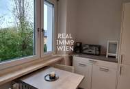 READY TO LIVE- MÖBLIERTES SERVICED APARTMENT MIT BALKON. NAHE LAKESIDE PARK, UNI UND CITY. PROVISIONSFREI