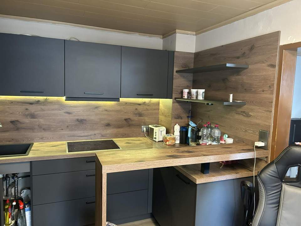 Einfamilienhaus mit sonnigem Grund