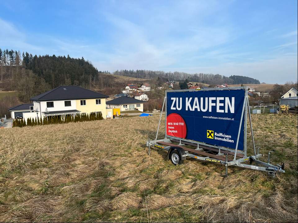 Baugrundstück mit Blick ins Grüne