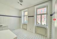 Gepflegtes 4 Zimmer Altbau-Büro-Praxis Nähe Wattgasse/Hernalser Hauptstraße
