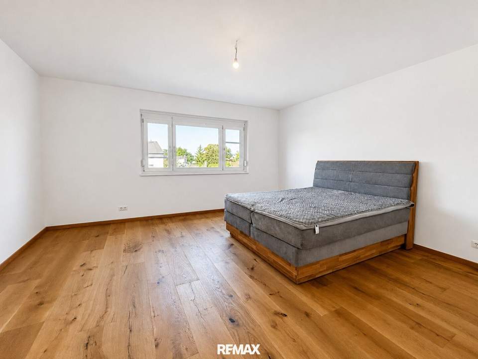 Frisch saniert & großzügig wohnen – 103 m² mit Kamin nahe Wien
