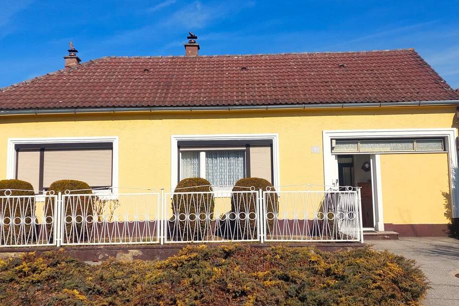 Schönes Einfamilienhaus mit 300m² Garten &amp; mehreren Nebengebäuden, Haus-kauf, 210.000,€, 2473 Neusiedl am See