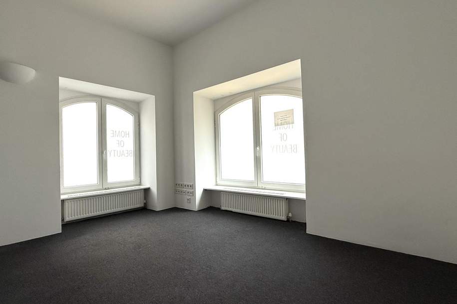 SPITTELBERG: Zentral begehbares Büro (viele Zimmer) mit Loggia! Garagenplätze bei Bedarf!, Gewerbeobjekt-miete, 1.775,79,€, 1070 Wien 7., Neubau