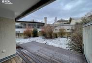 Erstbezug nach Sanierung – 5-Zimmer-Wohnung mit Terrasse und privatem Zugang