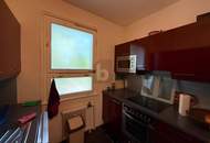 GROßZÜGIGE EINHEIT MIT BALKON IN TOP-LAGE