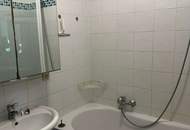 Helle 3-Zimmer-Wohnung mit Loggia, Einbauküche &amp; U-Bahn Nähe in 1220 Wien, 90m², €1400