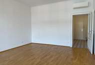 2-Zimmer DG-Wohnung Nähe U3/Schlachthausgasse, 1030!