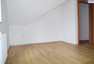 PEFEKT für FAMILIEN!! Charmante Maisonette mit 3 Zimmern inklusive Eigengarten und Einbauküche in Wildon zu unschlagbarem Preis! Bezug ab JUNI 2026 möglich!