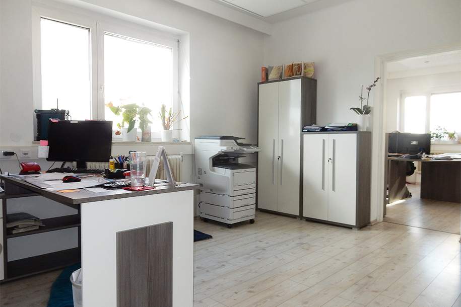 Flexible Räume für Ihre Ideen -Büro oder Praxis Vielseitige Gewerbeimmobilie mit Potential, Gewerbeobjekt-miete, 888,78,€, 5020 Salzburg(Stadt)