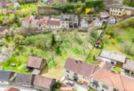 Idyllisches Baugrundstück in schöner Lage mit direktem Blick auf die Burg Krumau - digital vermessen - kein Bauzwang!