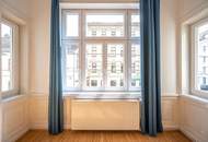 ***NEU*** Fantastische 4 Zimmer Wohnung in repräsentativem Stilaltbau! in TOP-Lage!
