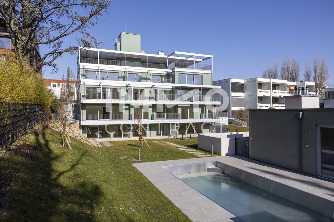 Luxus in den Weinbergen! Exklusive Erstbezug Gartenwohnung mit privatem Pool und Poolhaus!