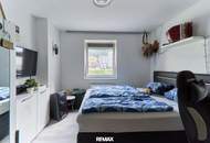 Helle 3-Zimmer-Wohnung mit Balkon &amp; Tiefgaragenplatz