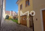 WOHN-UND GESCHÄFTSHAUS AUS DEM 16. JAHRHUNDERT IM HERZEN VON LANGENLOIS 100 m Kellerröhre, Nebengebäude, Innenhof, Geschäftslokale, usw.