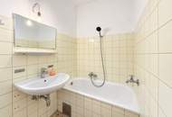 **** Teilsanierte 35,7-m² ruhige Stadtwohnung im 5.OG mit Loggia, Parkplatz und Keller – ideal für Singles, Graz-Pendler und Anleger ****