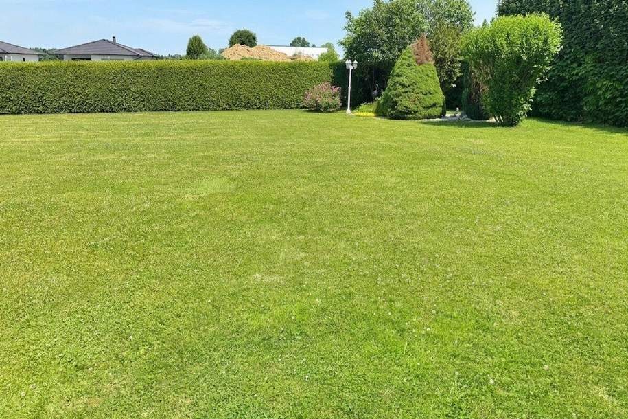 Baugrundstück ohne Bauzwang mit Pool in ruhiger Wohnlage, Grund und Boden-kauf, 149.000,€, 5223 Braunau am Inn