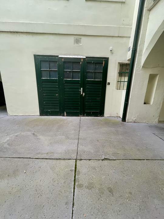 Lager in Wiener Neustadt