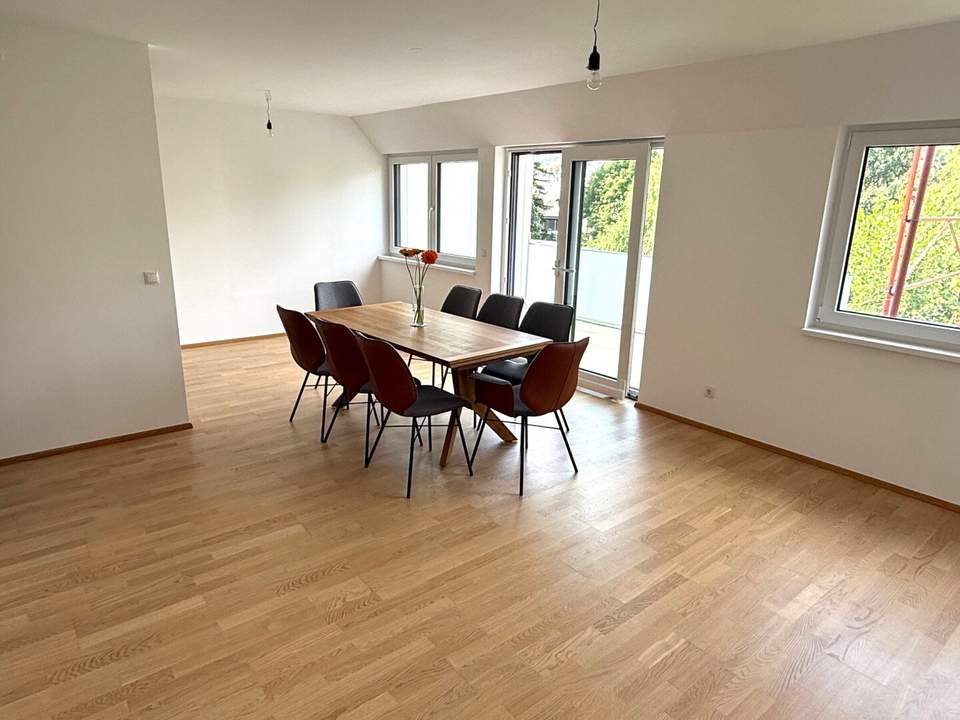Ruhig wohnen in Hietzing - Neubau Erstbezug + Balkon ca. 11 m² + Markenküche Wert ca. € 22.000 + 1 Garagenplatz im Eigentum - alles im Kaufpreis inkludiert !