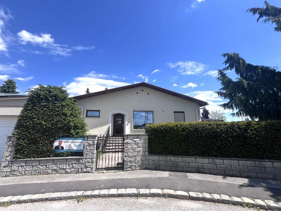 netter Bungalow & Keller & Garage