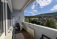 Zwei-Zimmer Wohnung mit traumhaftem Ausblick und Balkon