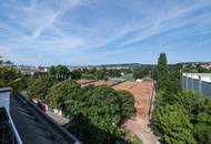 Frisch renovierte Dachgeschosswohnung mit Weitblick