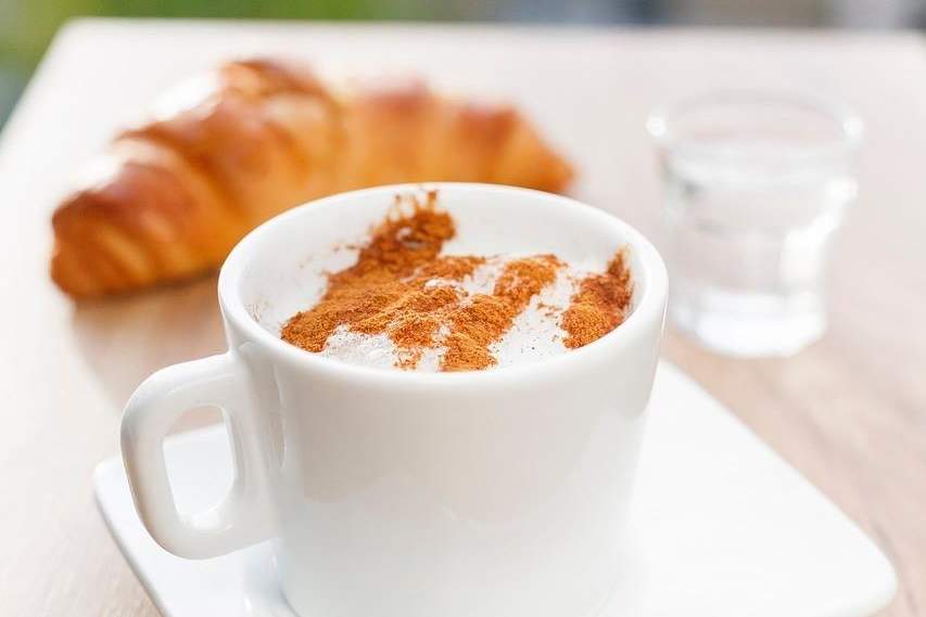 SEHR GUT EINGEFÜHRTE KONDITOREI UND KAFFEEHAUS, Gewerbeobjekt-miete, 2.705,45,€, 3040 Sankt Pölten(Land)