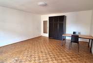 Großzügige 3 Zimmer Loggia Wohnung, ideal für WG s oder Familien
