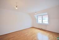 3-Zimmer-Wohnung im Dachgeschoß mit Loggia, Terrasse & Klima