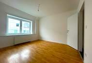 Balkonwohnung im Dachgeschoss - 3 Zimmer mit Wohnküche - Nähe Quellenstraße und Matzleinsdorfer Platz