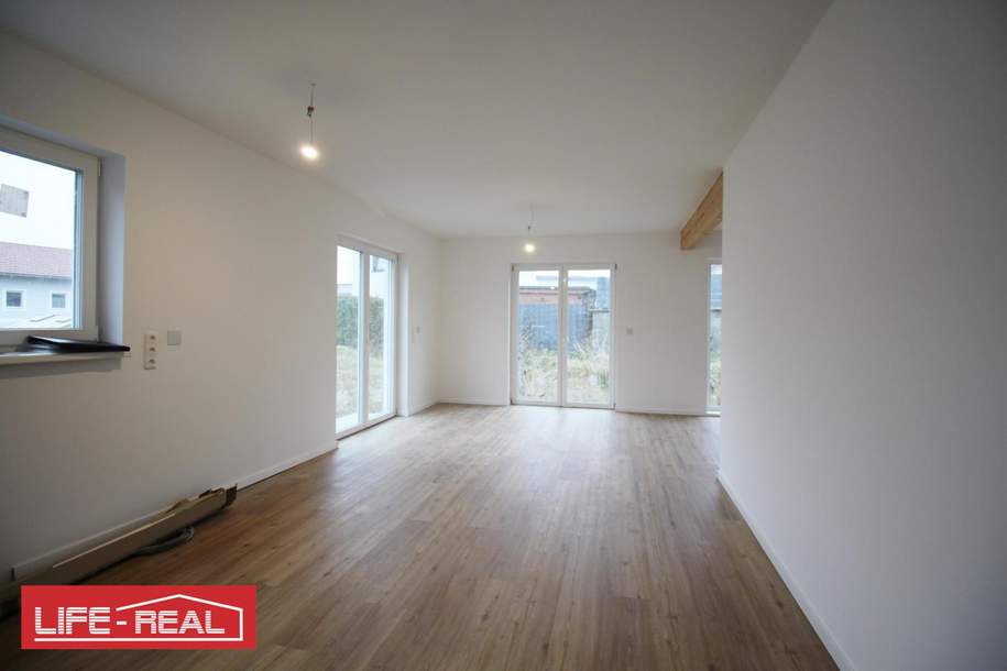 Schlüsselfertiges Neubau-Holzriegelhaus in ruhiger Waldrandlage – Großzügiges Grundstück inklusive, Haus-kauf, 395.000,€, 4721 Schärding