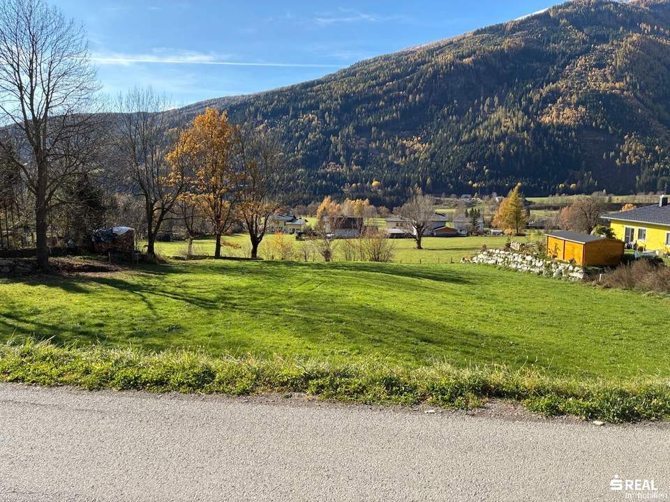 Sonniges Baugrundstück in südlicher Ausrichtung in der Nationalparkgemeinde Malta. Berg- und Fernblick inklusive. ACHTUNG: TEILUNGSMÖGLICHKEIT