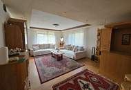 Haus mit viel Potential und großem Garten