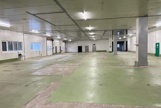 Lagerhalle zu mieten! 2.142m² Nfl. - Lagerhalle in Bruck an der Mur, Gewerbeobjekt-miete, 14.400,00,€, 8600 Bruck-Mürzzuschlag