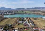 Einfamilienhaus mit großem Garten, sehr guter öffentlicher Anbindung und ausgezeichneter Infrastruktur in der Nähe des Badesees.