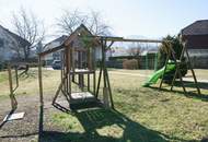 Liebevoll saniertes Jahrhundertwendehaus aus 1930, modernisiert 2009 - 4 Zimmer, Veranda, Keller, Terrasse auf 1.270m² Grund!